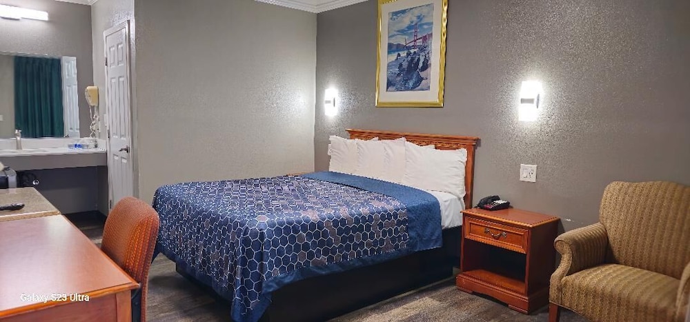 Basic Room photo 1