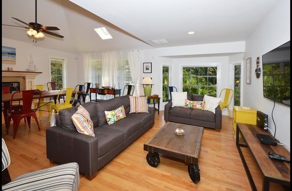 House, 3 Bedrooms photo 1