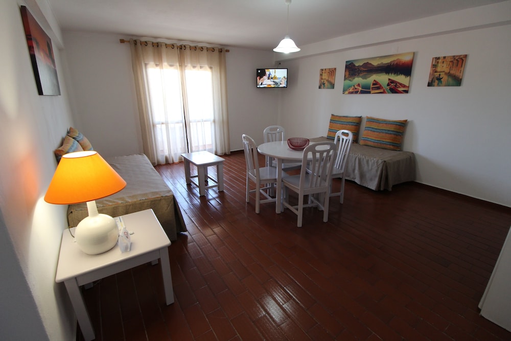 One Bedroom Apartment (4pax) - Photo 1