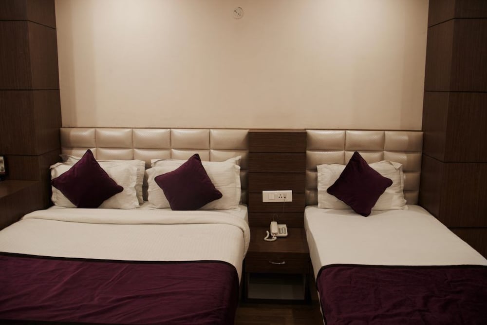 Signature Room