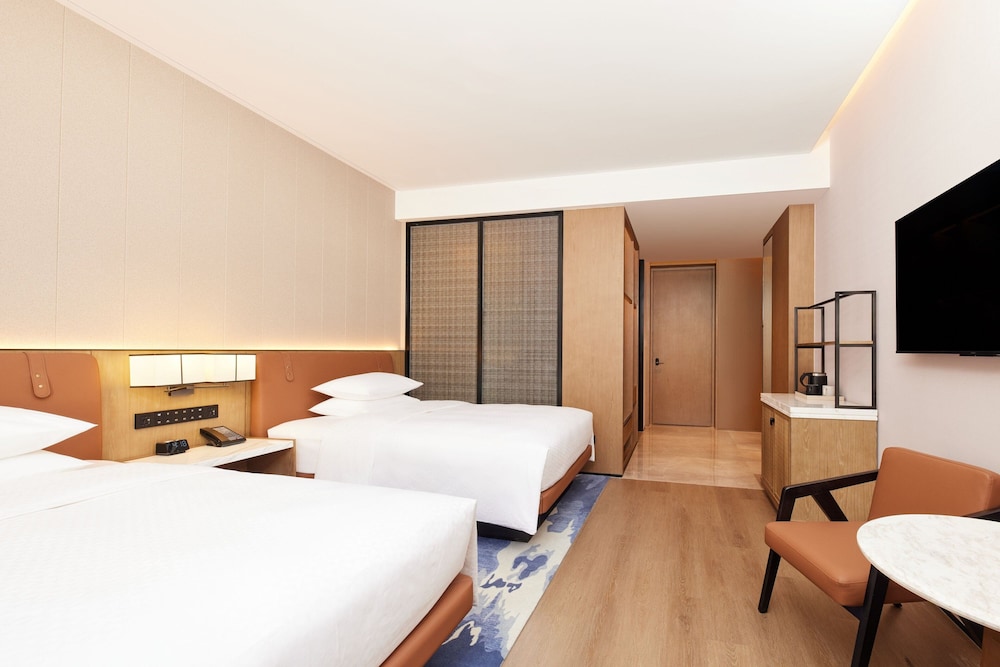 Premium Room, 2 Double Beds (View)