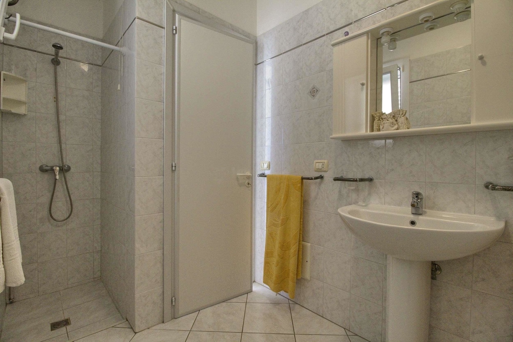 Apartment (1 Bedroom) photo 3