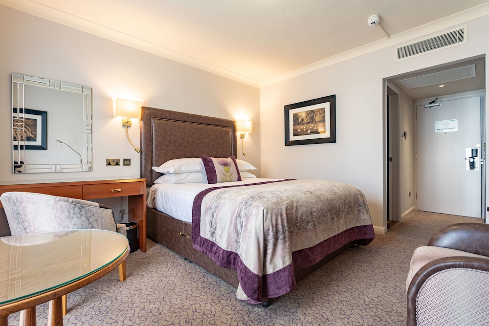 Club Double Room - Photo 8