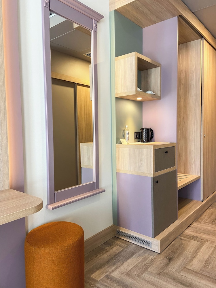 Standard Double or Twin Room - Photo 1