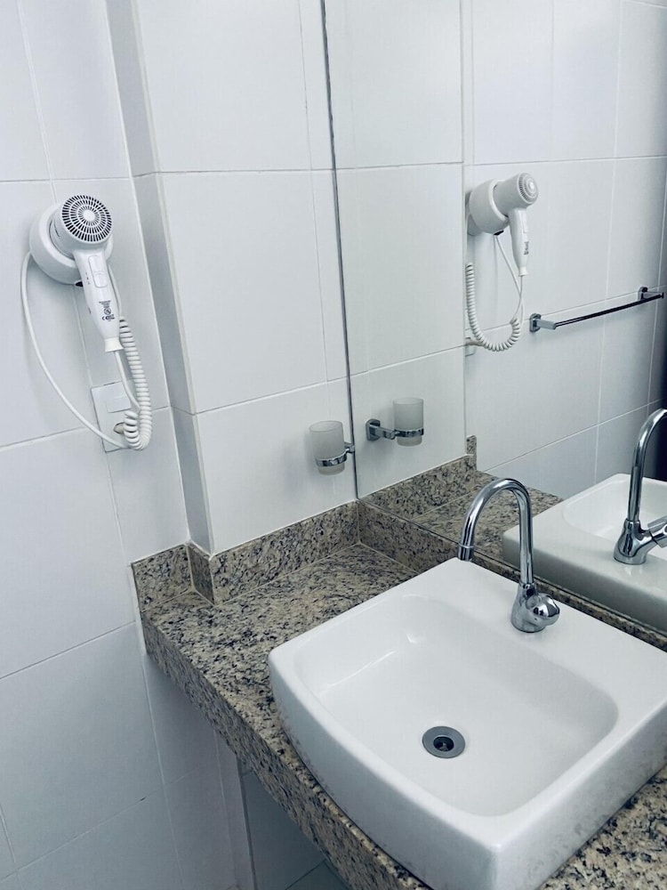 Deluxe Suite, City View photo 3
