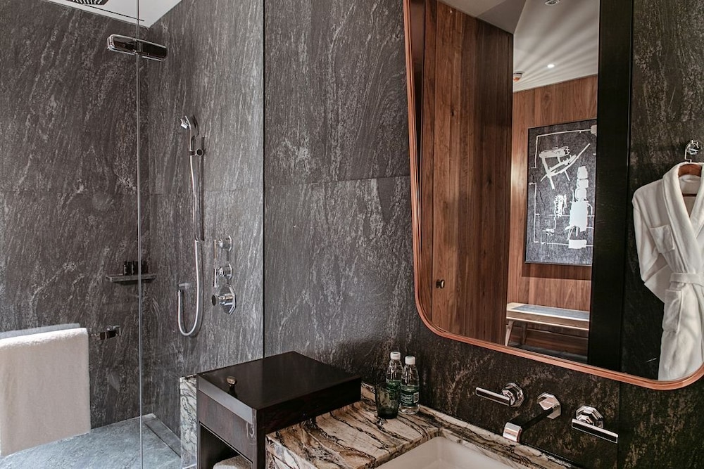 Superior Room, Multiple Beds, Non Smoking, Garden View