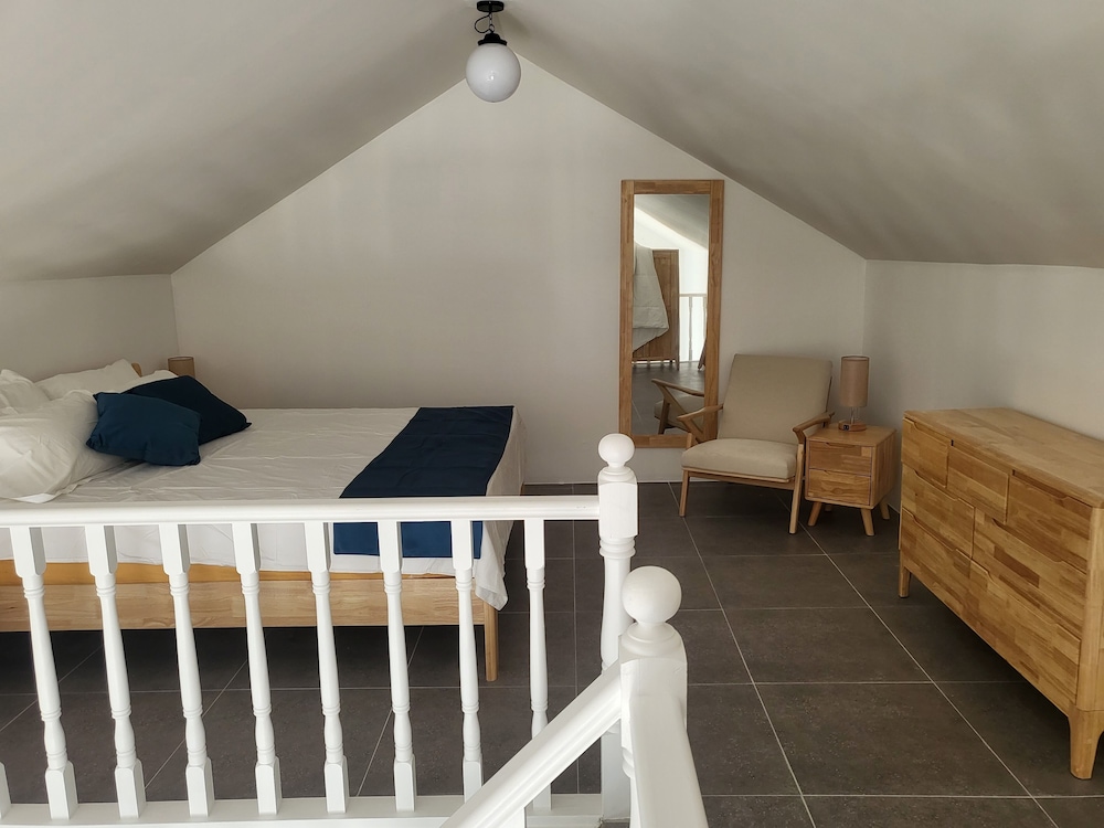 Deluxe Loft