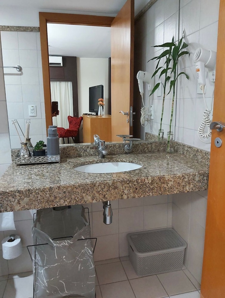 Apartment - Photo 2