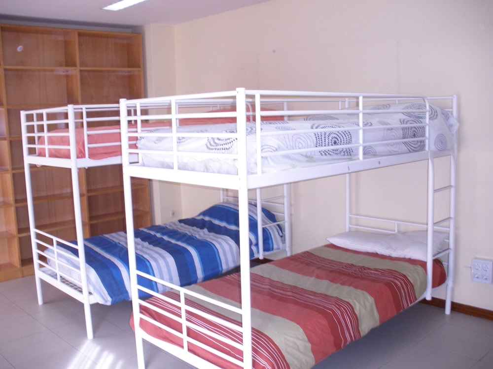Habitación Cuádruple Básica, Baño Compartido (Externo)