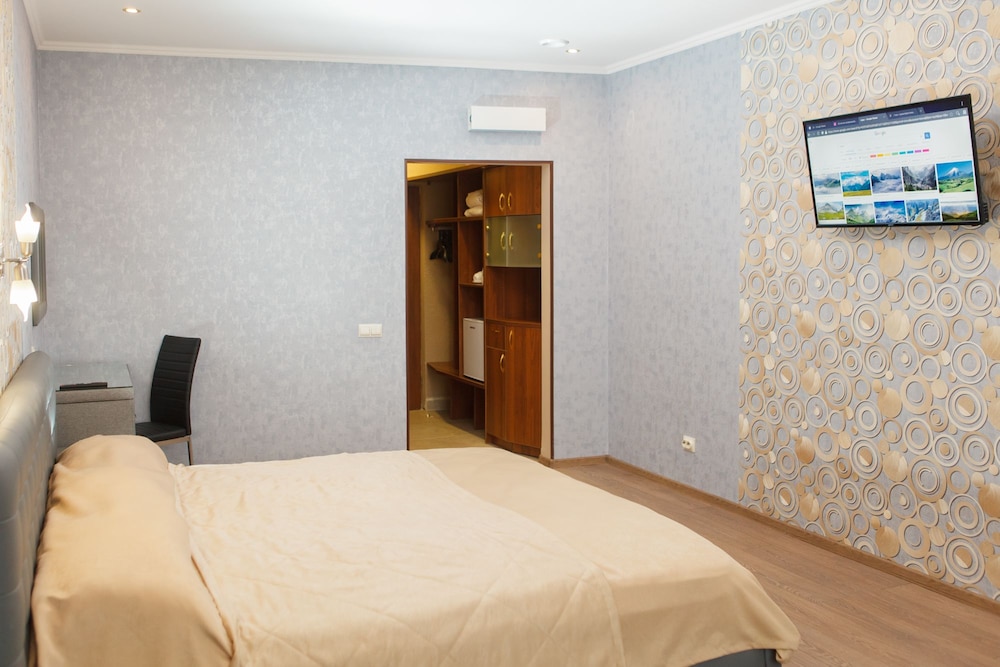 Deluxe Double Room photo 2
