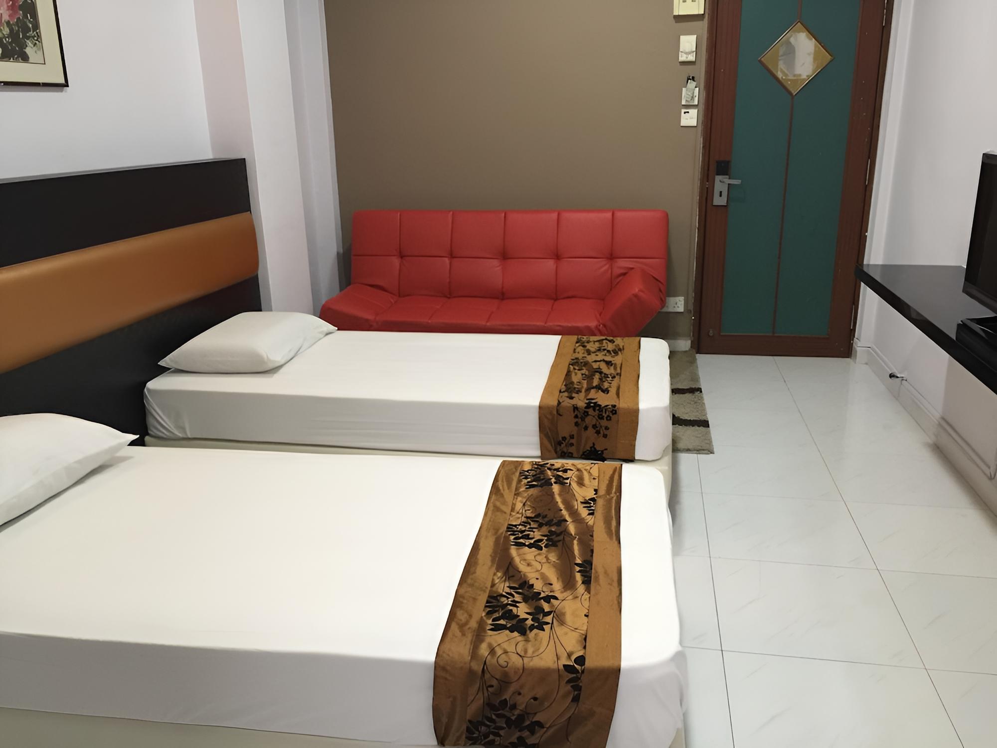 Family Triple Room, 3 Bedrooms, Non Smoking photo 3