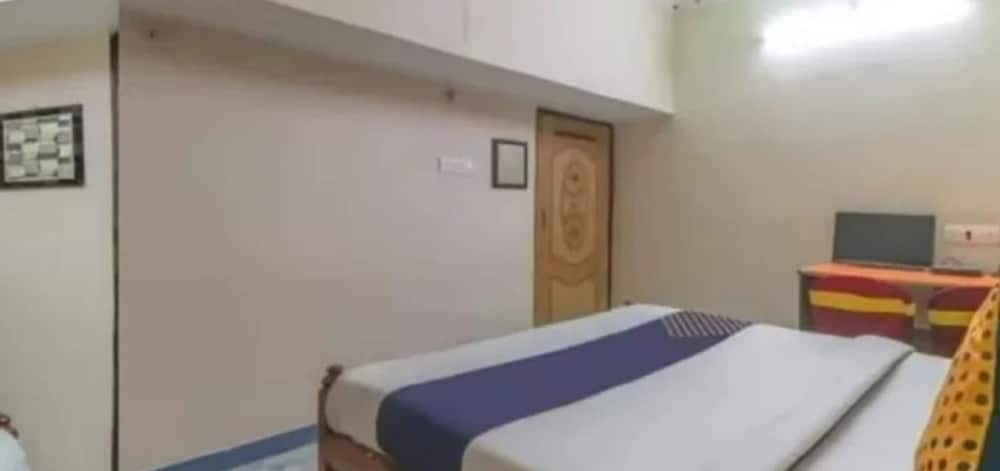 Deluxe Double Room, City View photo 1