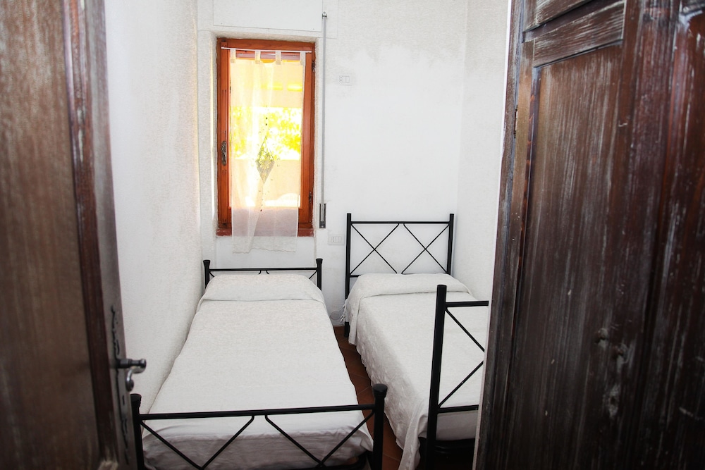 Comfort Apartment, 2 Bedrooms photo 3