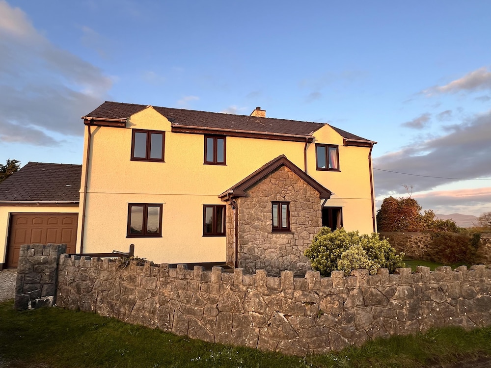 House photo 2