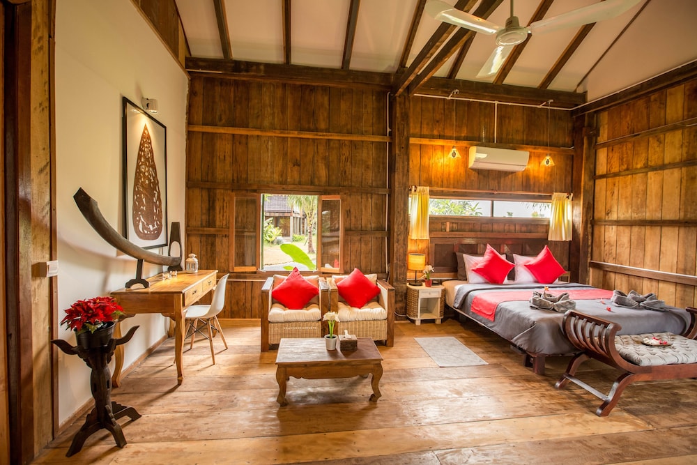 Khmer Villa