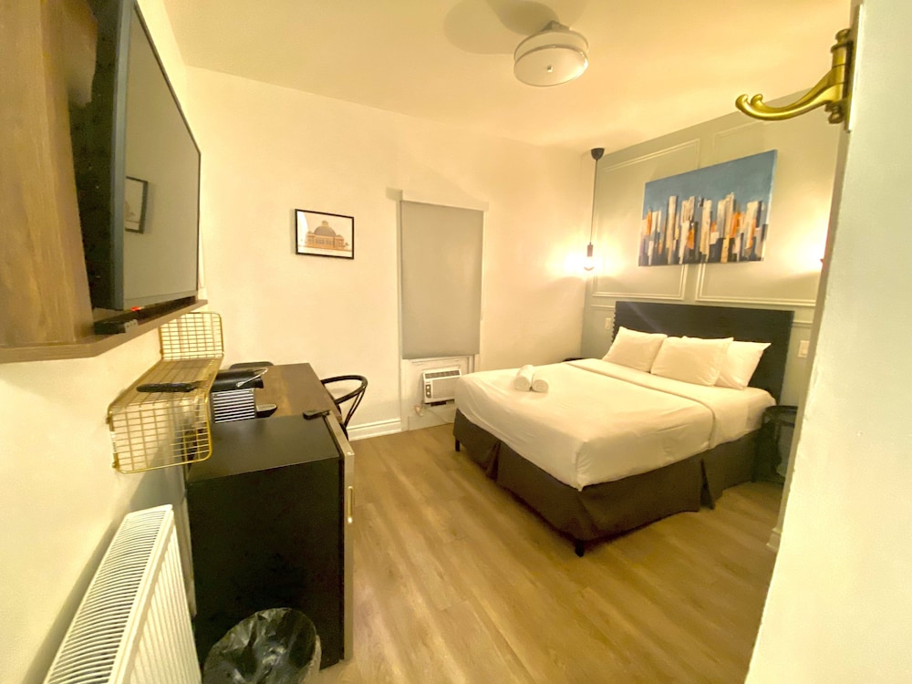 Single Double Size Bed - Photo 1