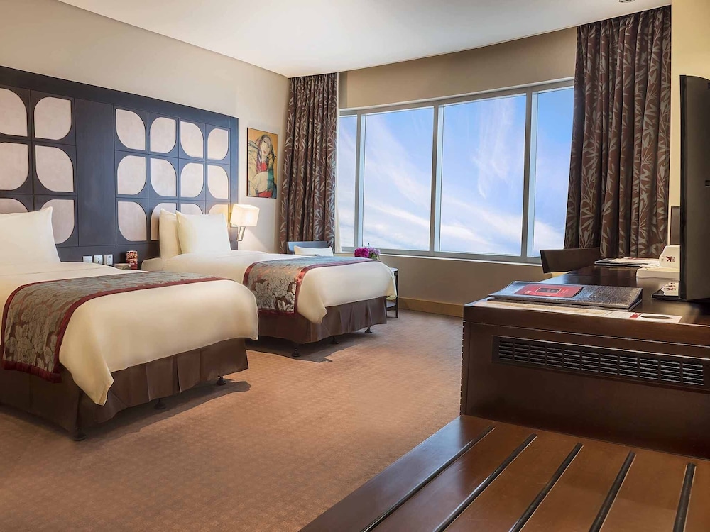 Deluxe Room, 2 Twin Beds, Non Smoking (View) - Photo 7