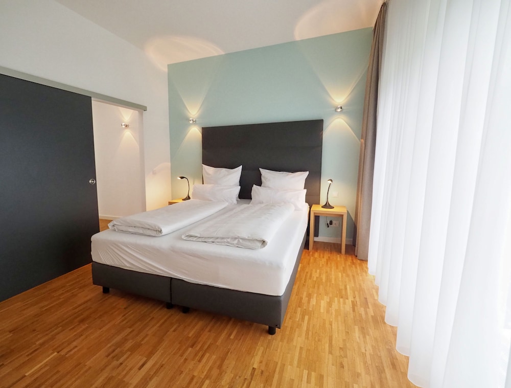 Deluxe Suite photo 2