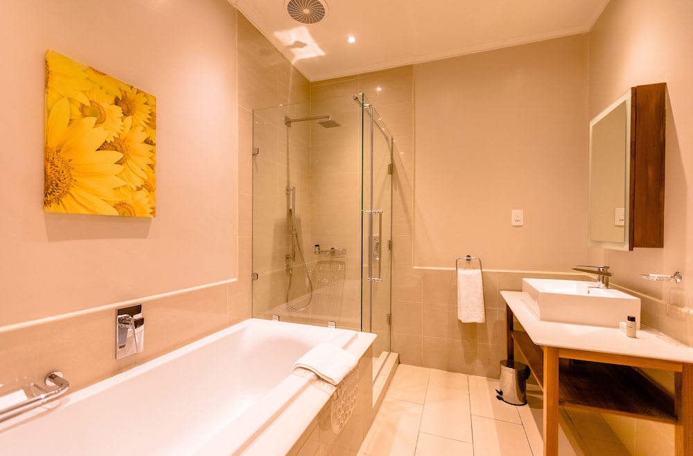 Executive Room photo 2