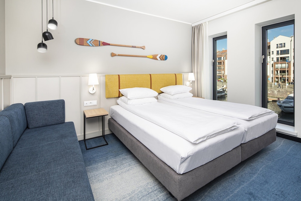 Premium Room, 2 Twin Beds, River View - Photo 1