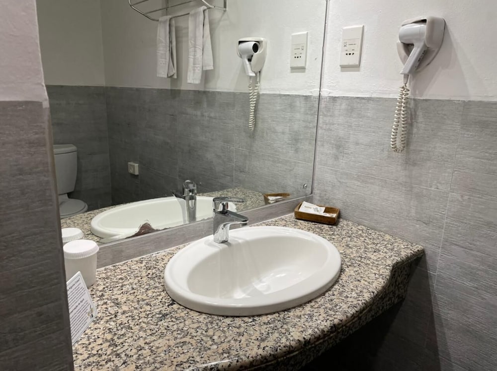 Double or Twin Room photo 2