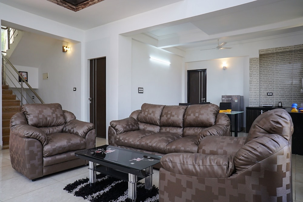 Double or Twin Room photo 3