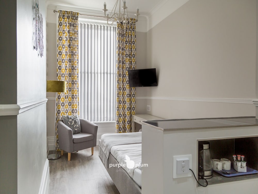 Deluxe Double Room, Ensuite, Sea View photo 1