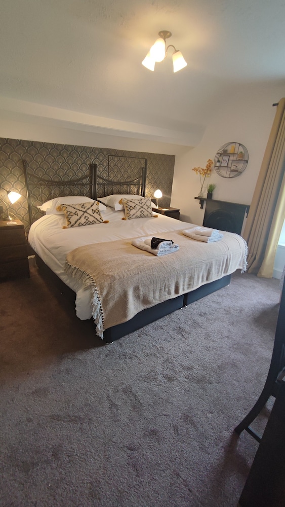 Standard Double Or Twin Room, Bathtub photo 1