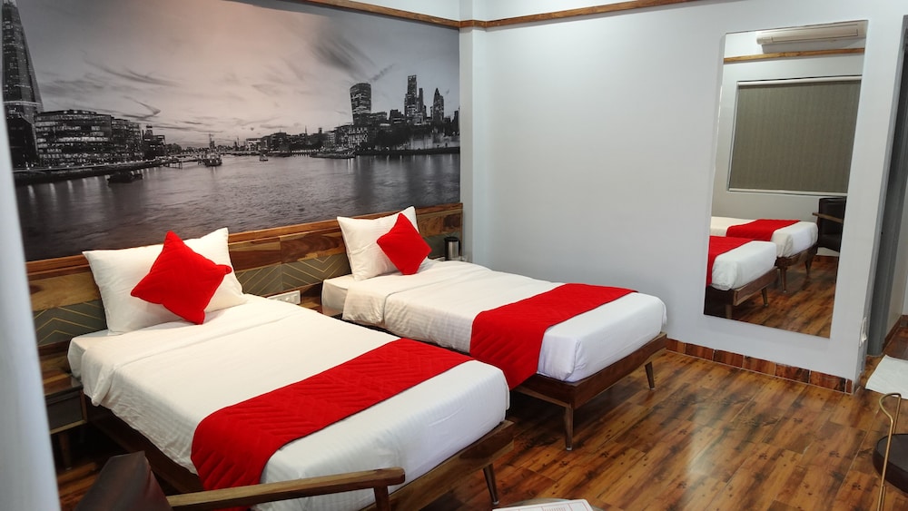 Deluxe Twin Room - Photo 1