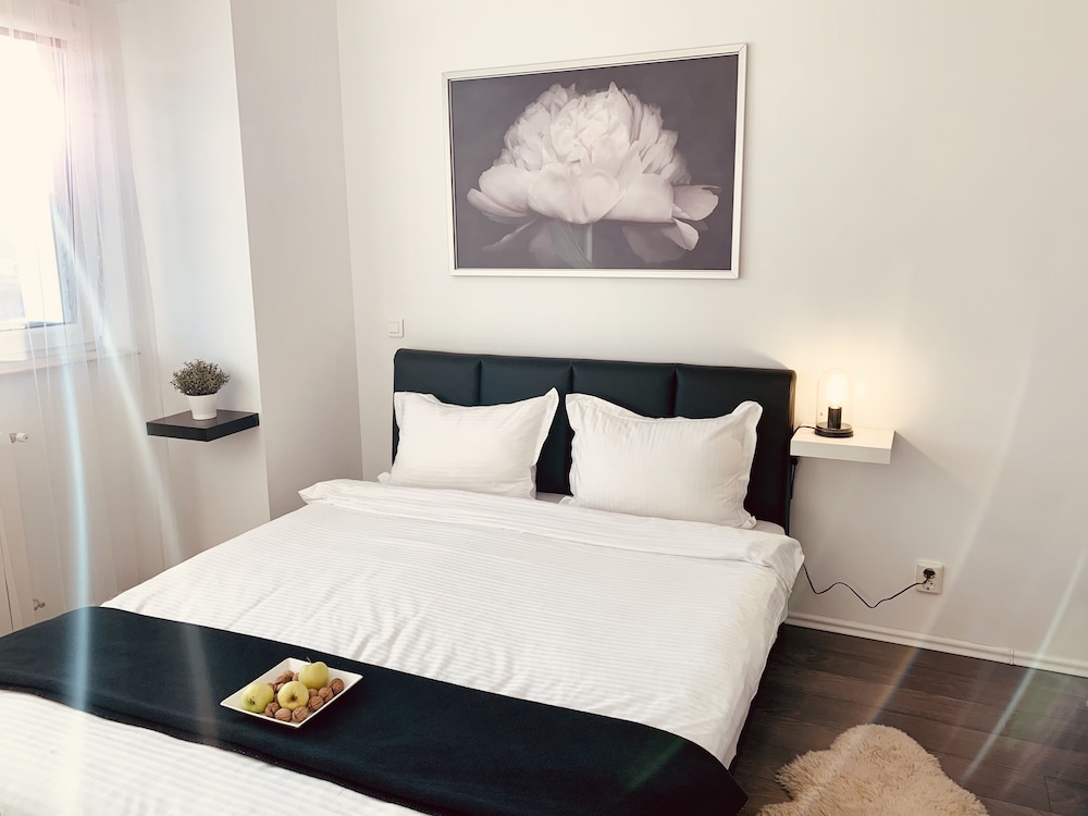 Junior Apartment