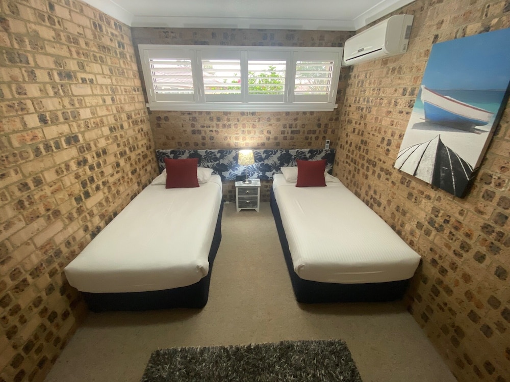 Deluxe Apartment, 2 Storey, 2 Bedrooms, Kitchen, Mountain View photo 2