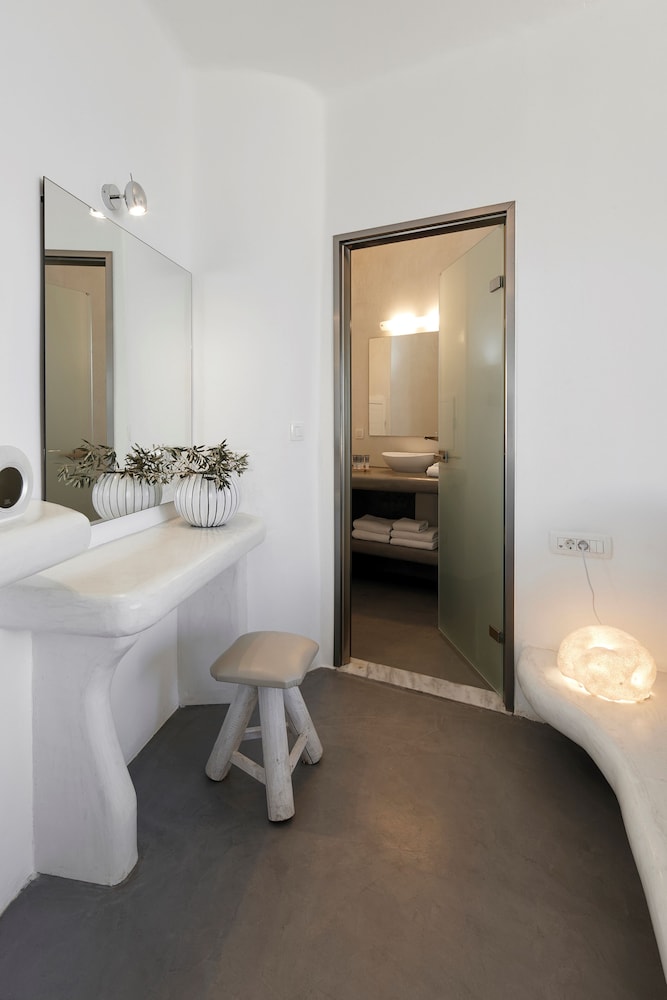 Divine Suite Caldera View - Photo 6