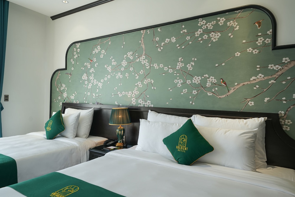 Deluxe Triple Room - Photo 11