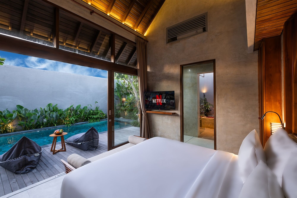 GRAND Two Bedroom Private Pool Villa