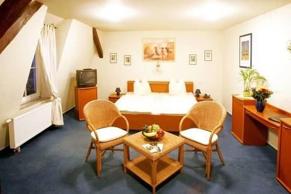 Classic Double Room photo 2