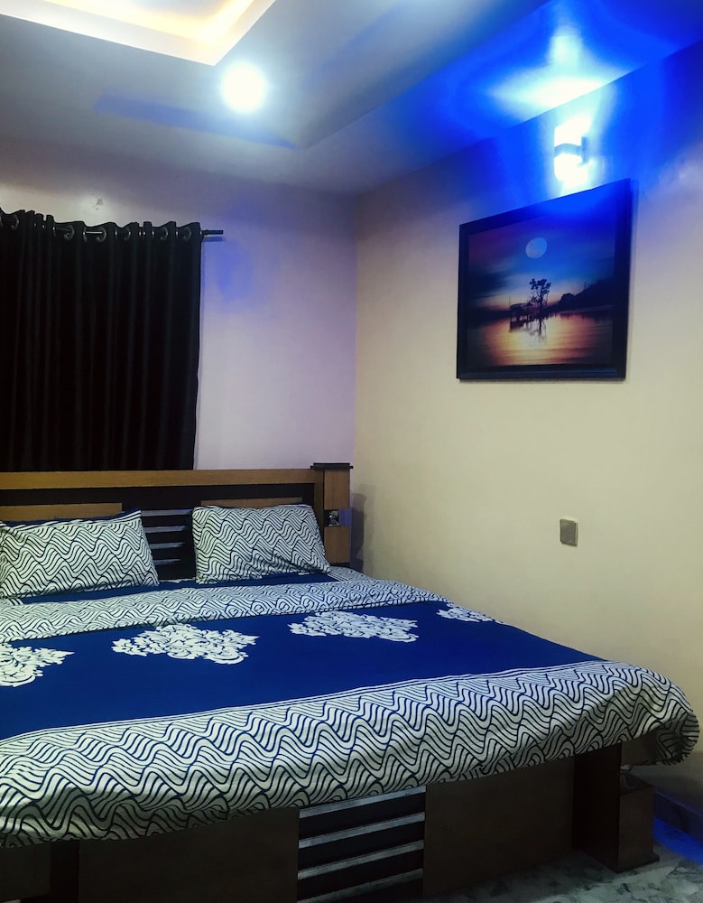 Exclusive Studio Suite photo 3