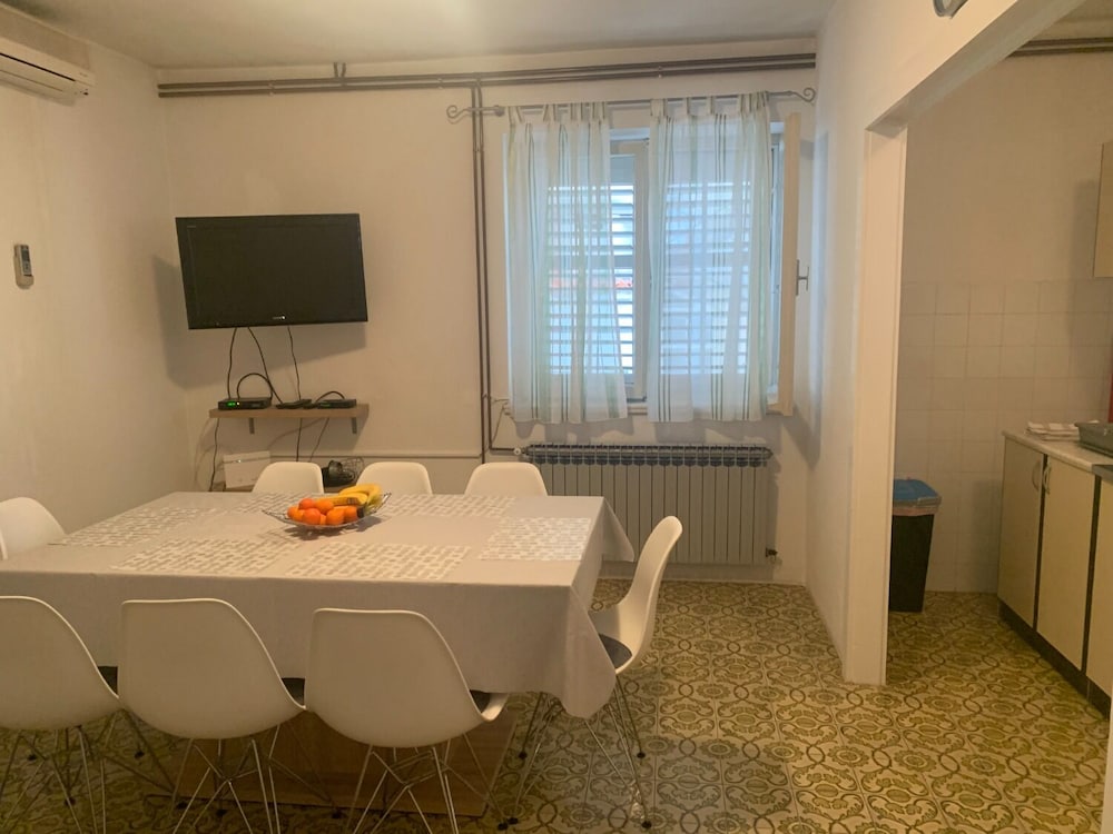 Apartment (Željko - large terrace - A1(8))