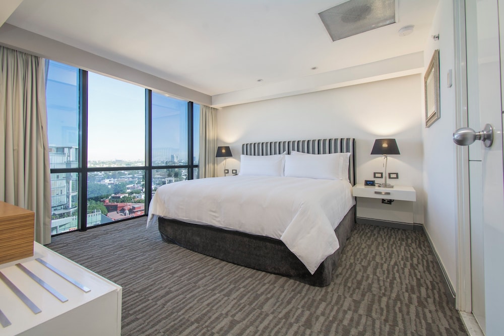Junior Suite, 1 King Bed