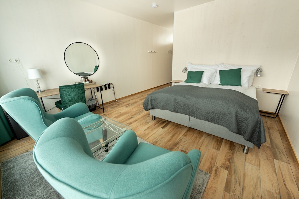 Superior Room, 1 King Bed, Ocean View photo 3
