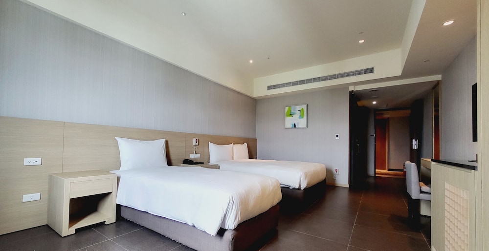 Economy Triple Room