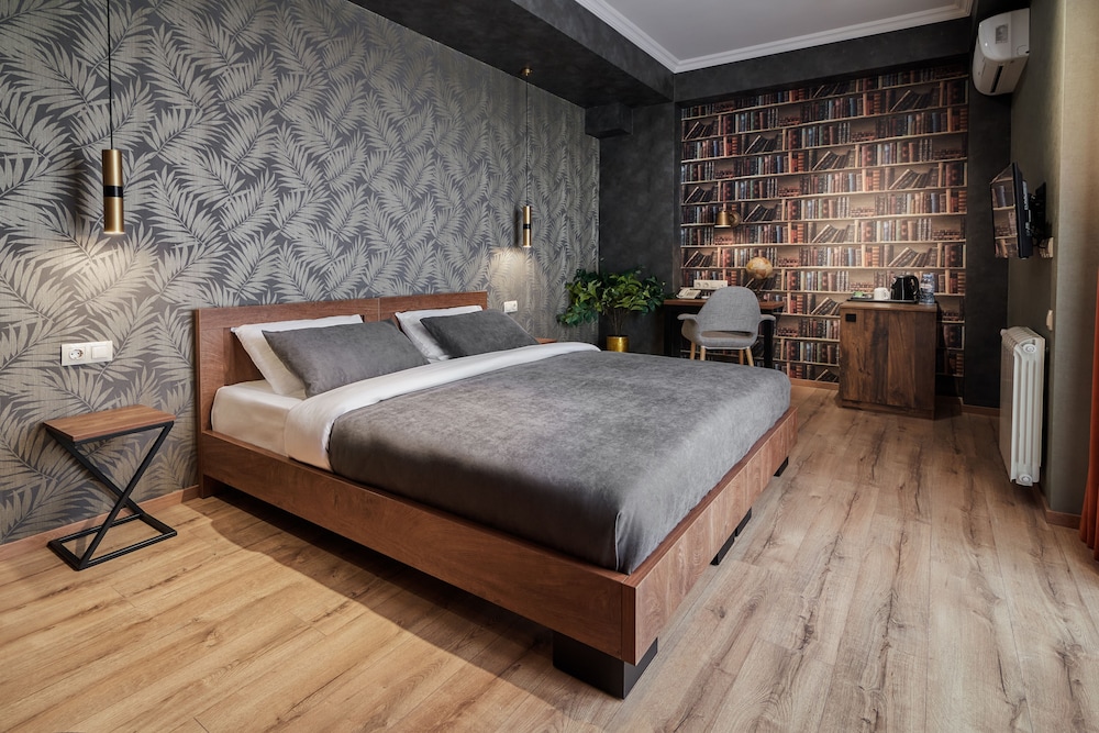 Suite with Terrace photo 3