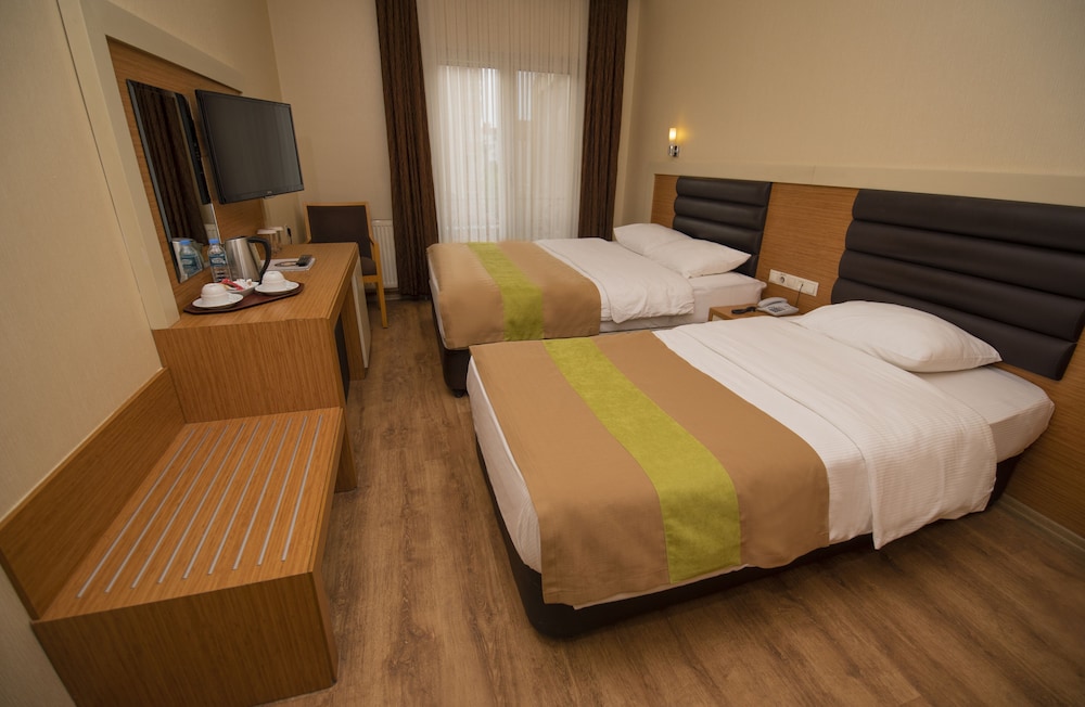 Deluxe Twin Room photo 2