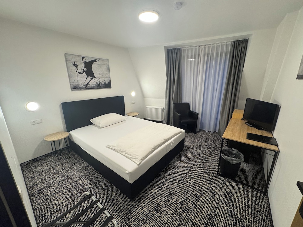 Standard Double Room, 1 Double Bed photo 3