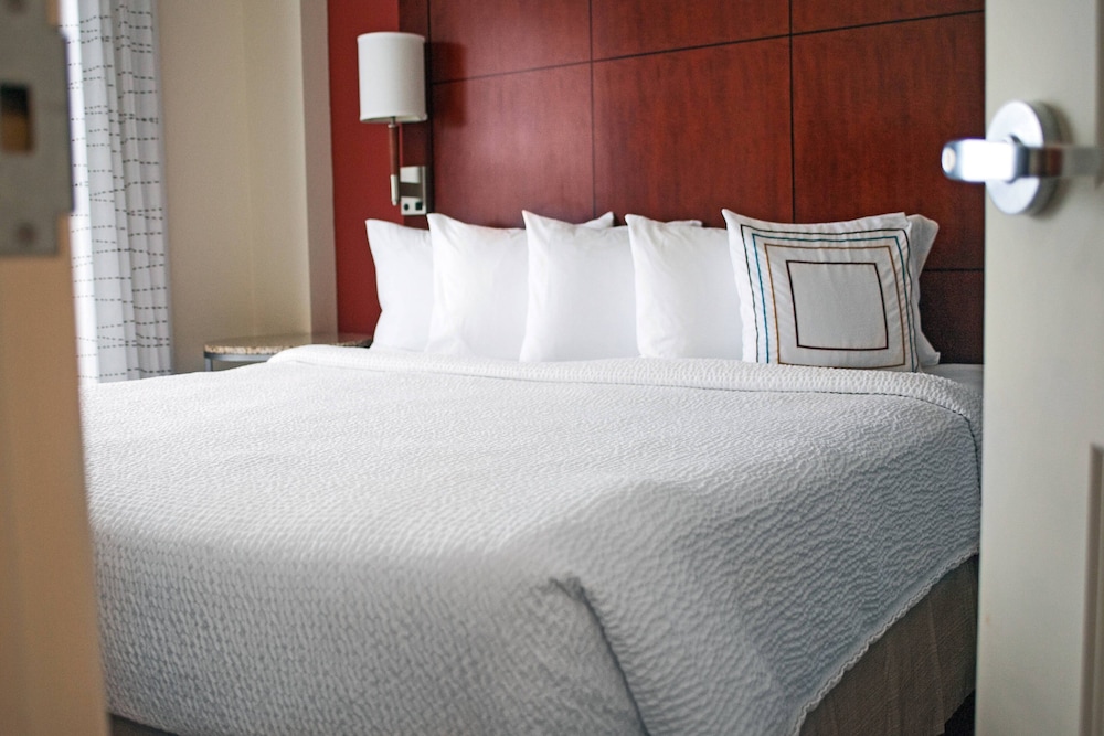 Suite, 1 Bedroom photo 2