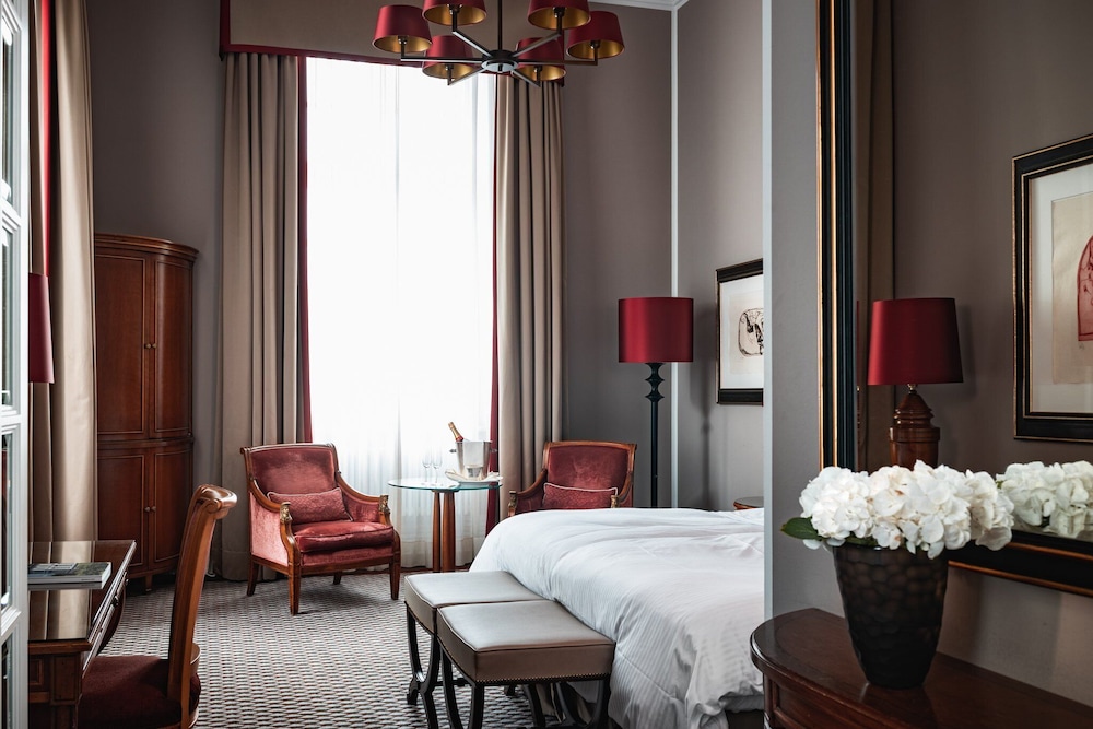 Grand Deluxe Room - Photo 2