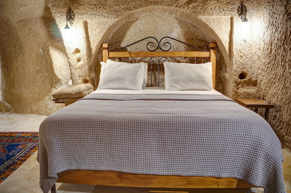 Romantic Suite - Photo 11
