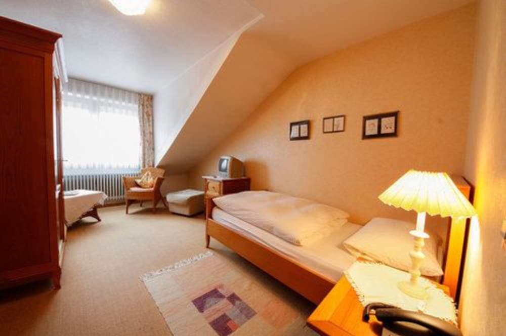 Basic Single Room photo 1