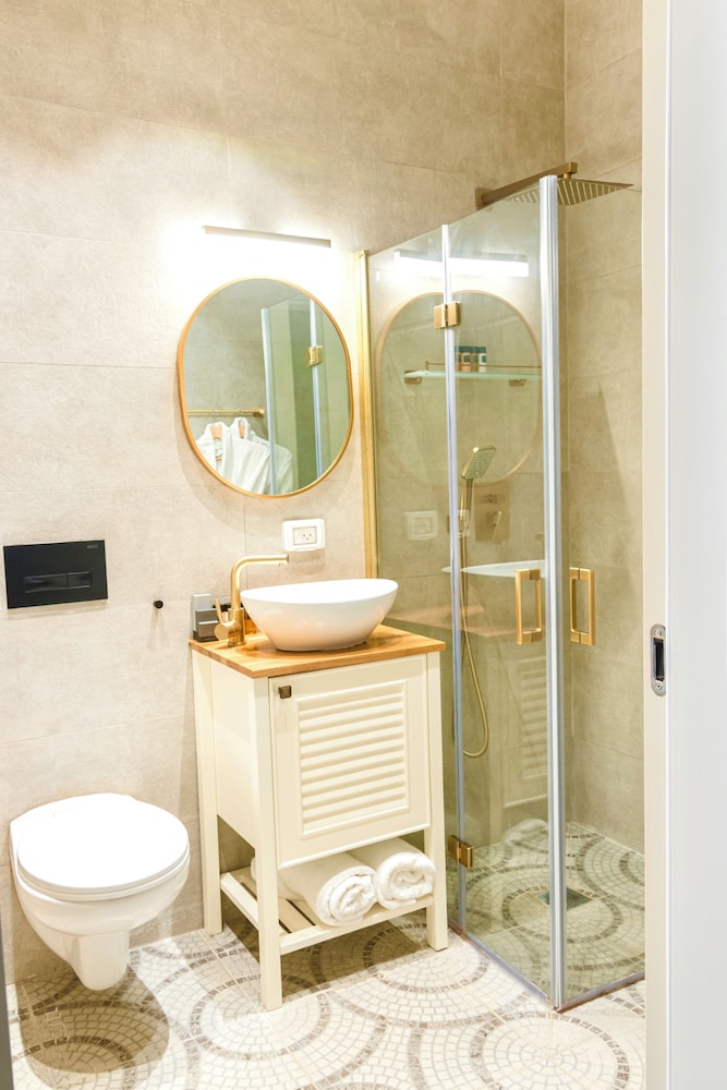 Exclusive Room - Photo 9