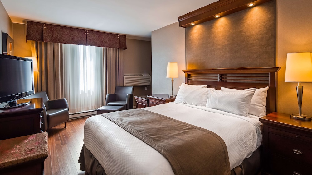 Comfort Room, 1 Queen Bed, Non Smoking, Refrigerator