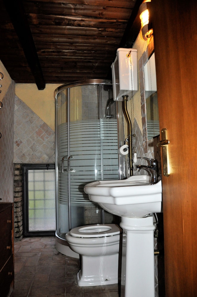 Cottage photo 2